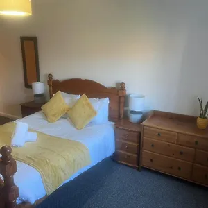 https://modern-apartment-in-barry-waterfront.exeterhotels.net